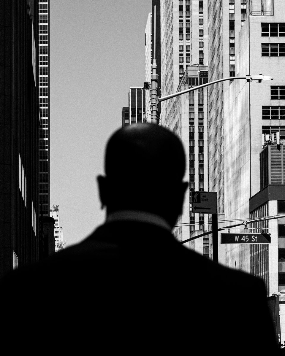 Monochrome moments in Midtown