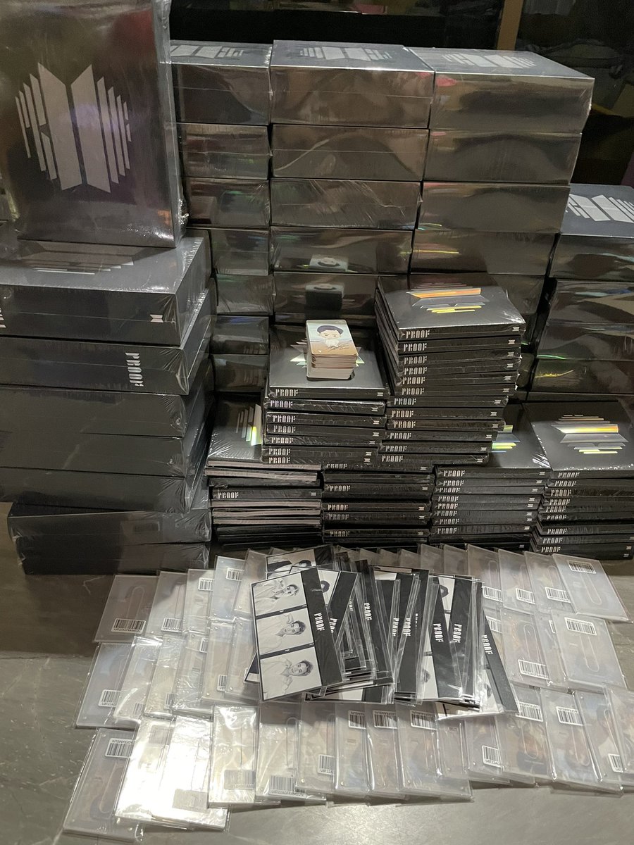 ManduShopp's tweet photo. #ManduUpdate
📌 อัลบั้ม proof
📌 Muster ขาดแค่บลูเรย์ส่วนนึง
📌 Goods PTD รอบรี
ถึงไทยเรียบร้อยค่า เดี๋ยวทำฟอร์มค่าส่งบั้มแล้วจะแจ้งอีกทีนะคะ เริ่มส่งเลทสุดไม่เกินวันจันทร์ 08/8 ค่ะ https://t.co/kEDpJ5XVzR