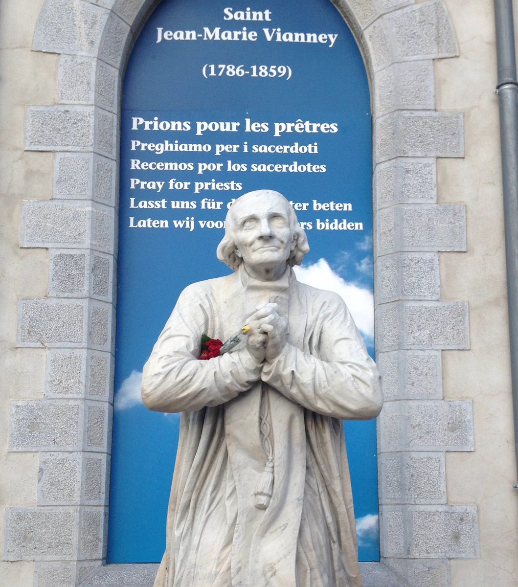 FatherCraig's tweet image. Today is the Feast of St John Mary Vianney, the Patron Saint of priests! #PrayforPriests #PrayforVocations @RCBirmingham @ukvocation @AskInvitePray @missionoffice