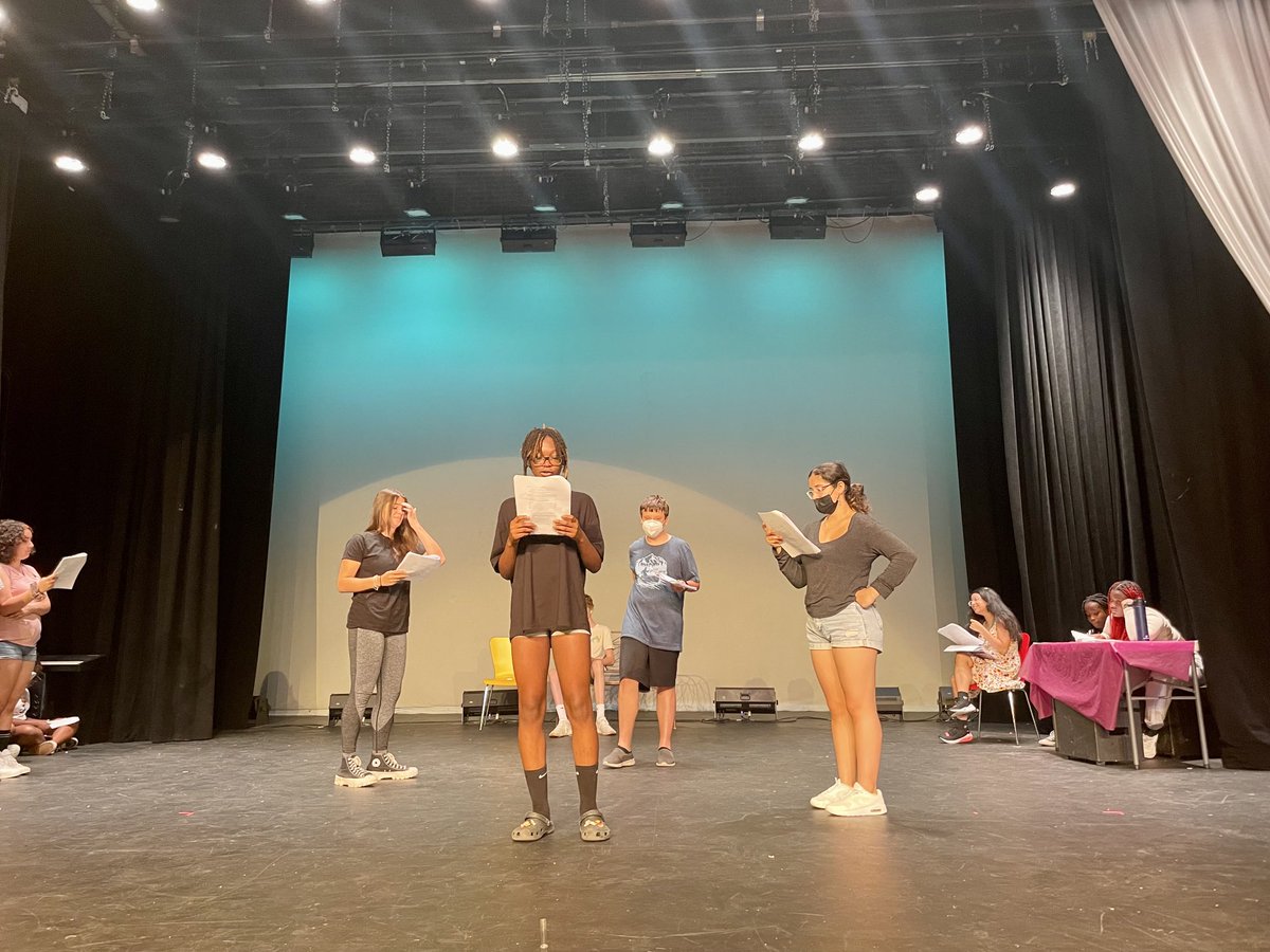 And the Tony for acting goes to…. OHS Freshman Academy! ⁦<a href="/OssiningSchools/">Ossining UFSD</a>⁩ ⁦@OHSPrincipal3⁩ ⁦@OssiningSup⁩