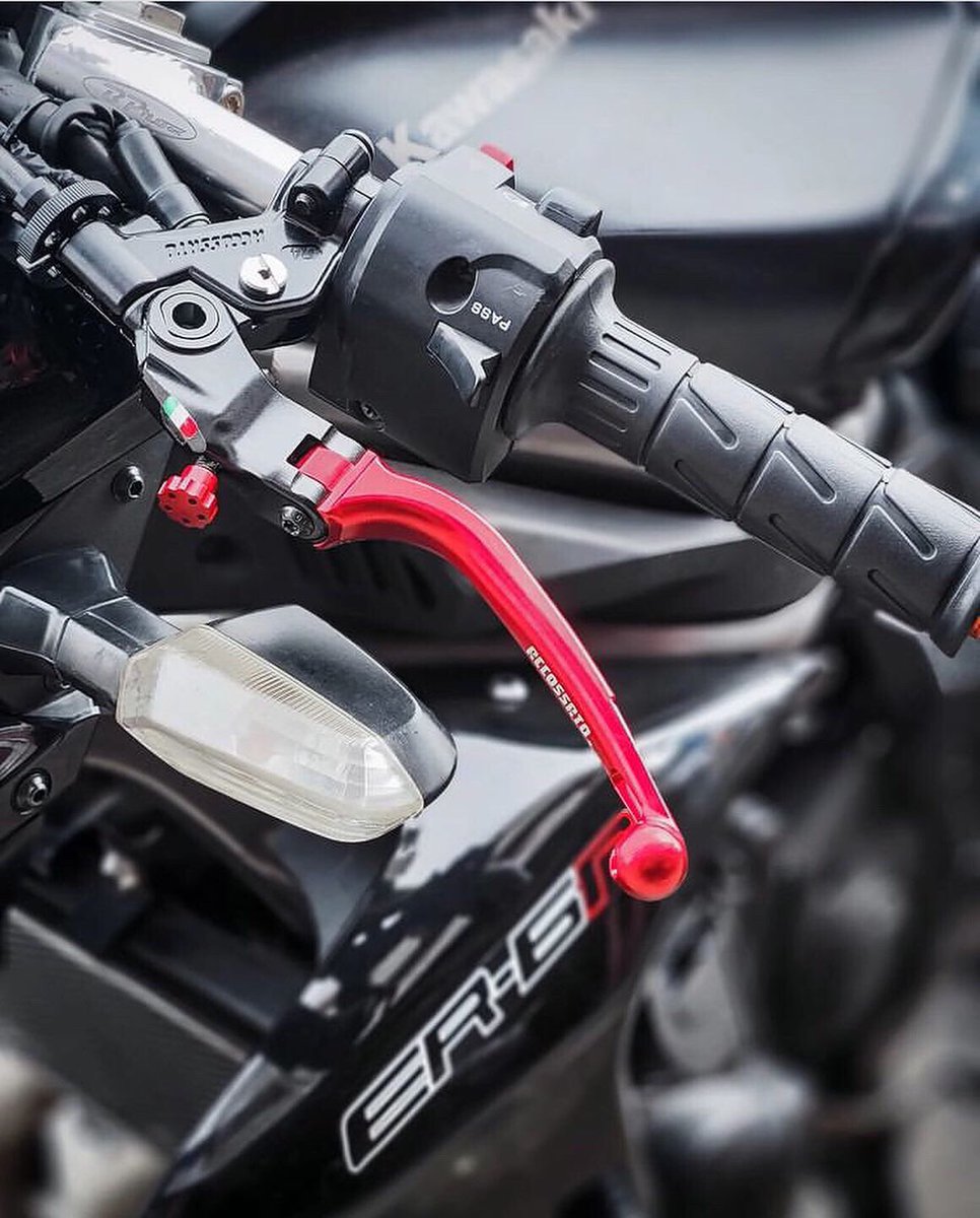 accossato's tweet image. Amazing #accossatoclutch available in different sizes and different colours 🌈

#accossato #clutchcontrol #accossatoracing #accossatoindonesia #indonesia #superbike #motogp