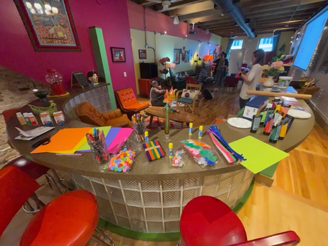 Catalpa_ECC's tweet image. Our founding staff gathered at @CatalystRanch the last two days for a staff retreat. We learned, laughed, created, and planned together. We&apos;re SO excited and hopeful for what&apos;s to come! #BeTheFirst  #ChicagoEarlyLearning