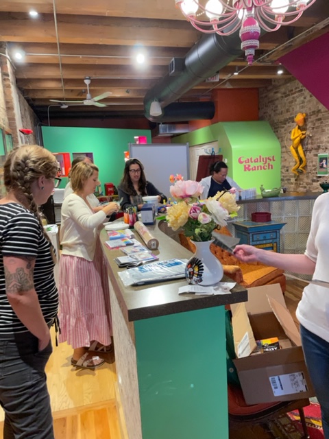 Catalpa_ECC's tweet image. Our founding staff gathered at @CatalystRanch the last two days for a staff retreat. We learned, laughed, created, and planned together. We&apos;re SO excited and hopeful for what&apos;s to come! #BeTheFirst  #ChicagoEarlyLearning