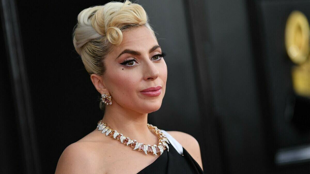 le_Parisien's tweet photo. Lady Gaga interprétera Harley Quinn dans le prochain «Joker»
➡️ https://t.co/mgzuEV1KBZ https://t.co/5Sqpp2uczr