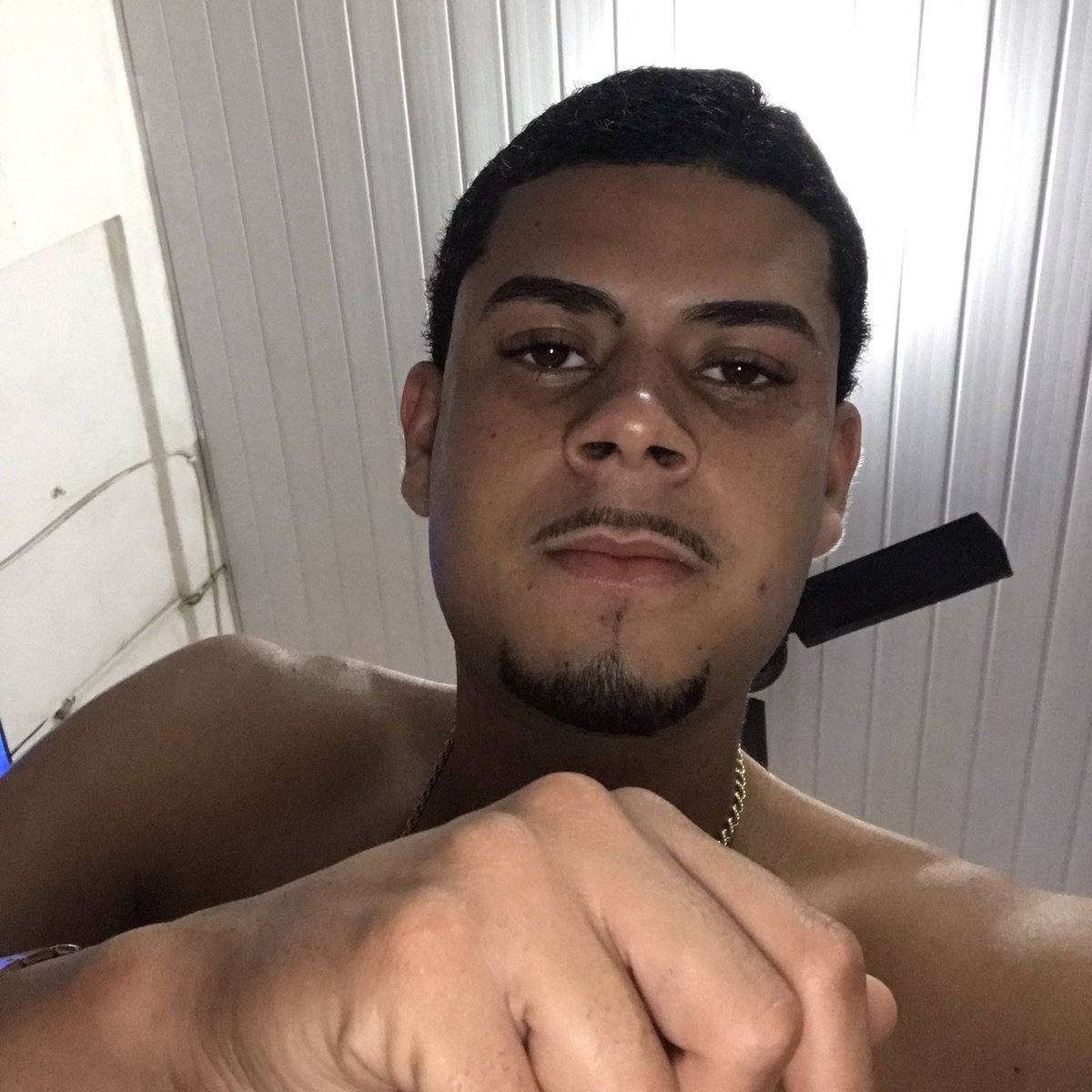 2dfaixaaa's tweet photo. " Me cobrando não aceito migalhas, vão me ver voando, essa porra é um carma !  🎶😘🕊 https://t.co/C9aVwMyVeG