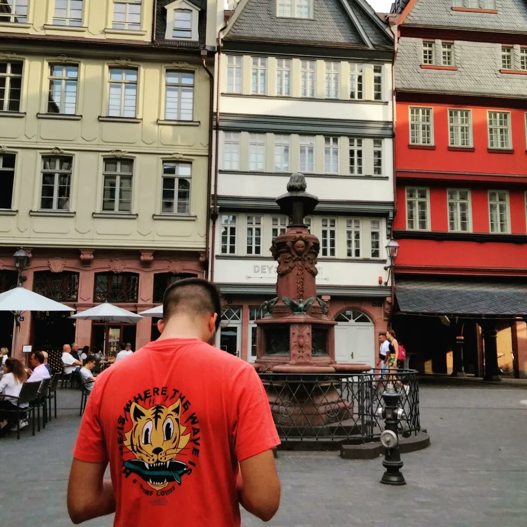 AbrahamLorca94's tweet photo. Frankfurt am Main 🇩🇪 https://t.co/83Xr9NoHso
