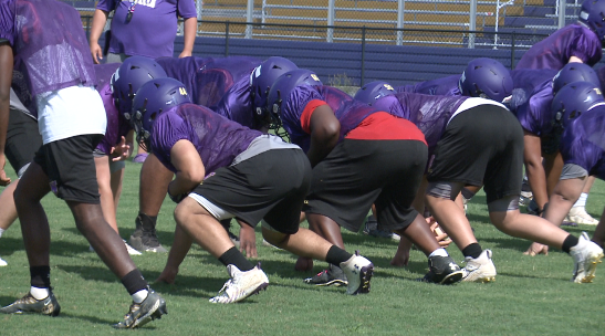 TJEck_TV's tweet photo. The #20YardDash makes its way to the Shenandoah District tonight.  We begin with a team that continues to trend upward: @BoroFootballVA 

More tonight on @WHSVnews! https://t.co/PTlB6fv00L