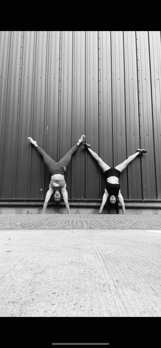 Another qualifier completed, never doubt and take that risk. 
#crossfitgirls
#CrossFit