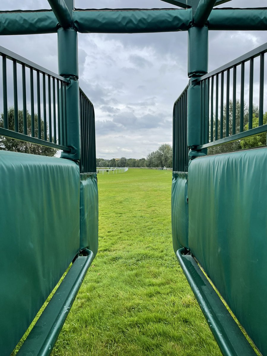 coursesdulion's tweet photo. ��️ URGENT ⚠️
La réunion du Samedi 6 Août qui devait se dérouler sur l’hippodrome de Senonnes est transférée au Lion d’Angers. 
Plus d’infos ➡️ https://t.co/bGkGxyrfYu https://t.co/TQmazAHFul