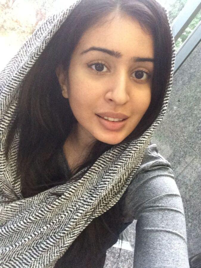 DatingsiteSite's tweet image. Do you like my pokemon? 😋🔥

#dating  #single  #SingleMoms #Moms #MomIsHorny #MatureGranny #maturefeet #MatureMother #maturewhores #maturewives #maturelove #maturebeauty #maturemuse #needyslut #needywhore  #wifeass #wifelovesbbc #titdrop #breastplay