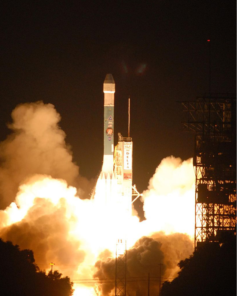 ✨ Phoenix was an uncrewed space probe that launched on August 4, 2007 toward Mars! It landed on May 25, 2008 and operated until November 2, 2008!