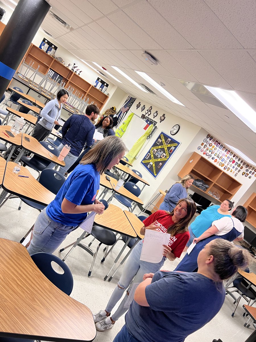 Great day for #misdlearns with my two afternoon groups! #thisisAVID #misdSPARK #CSGs