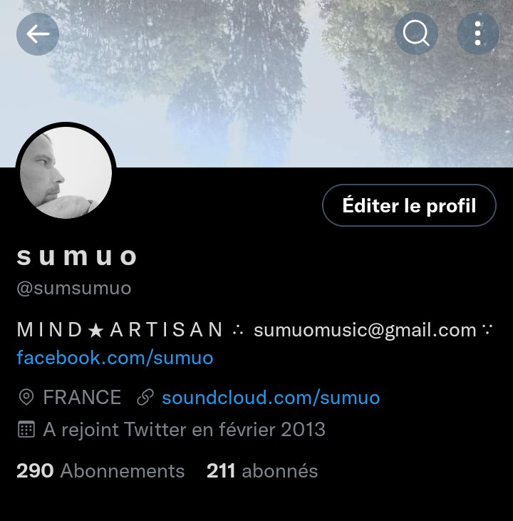 JoCaron12's tweet photo. You Can follow me on my official account too guys 🤙 #synth #synthwave #chillwave #darksynth #EBM #EDM #electro #electronica #ambient #sumuo https://t.co/SZDuWzJRft