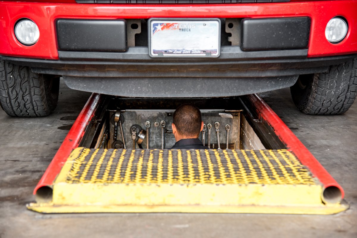 MastersLube's tweet image. We know how important it is to have an auto shop you can always rely on. Let us show you why San Benito locals have been trusting us since day one. #LubeMaster #OilChanges #FuelSystemService #FuelSystemMaintenance #StateInspections #TXInspections #RioGrandeValley