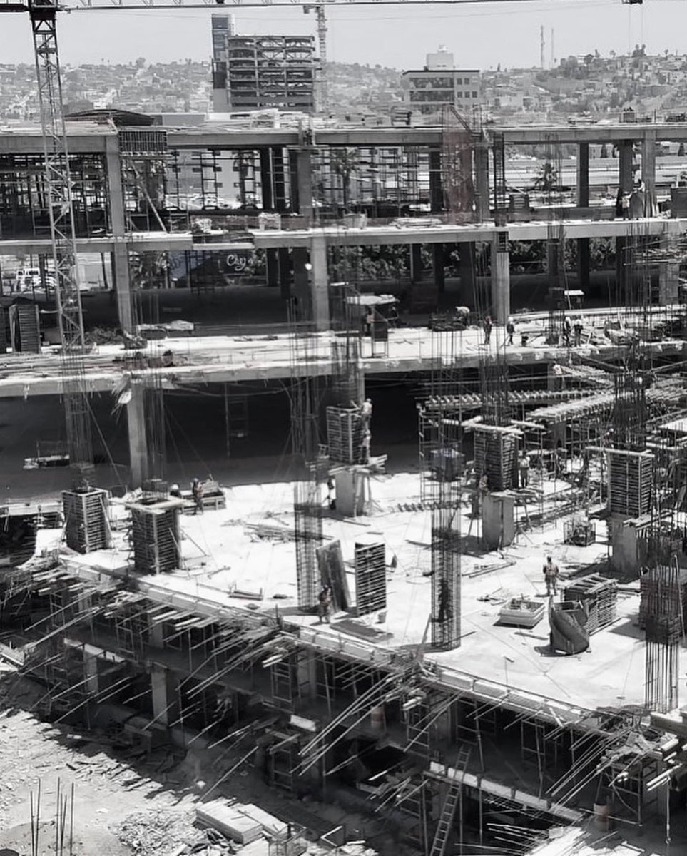 The Landmark Tijuana
Avance de Obra (Agosto 2022)

The Landmark Tijuana está diseñado bajo el concepto de integrar diferentes usos en un solo punto.
.
.
.
#arquitectura #arquitecturamoderna #arquitecturamx #architecture #arquitecturaydiseño #arquitectosmexicanos #growarquitectos