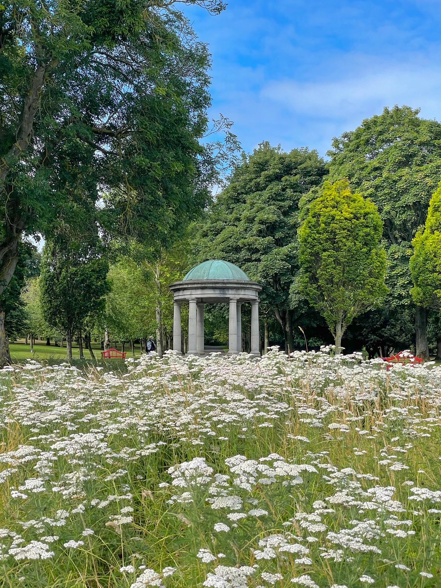 Irish National War Memorial Gardens 🌲🌿🌸 Lovely park in #Islandbridge  #dublin #ireland #nature #park #green #discoverdublin #lovindublin #beautiful #summer #nofilter #igersdublin #sunny #travel #irlanda #photography #sunnyday