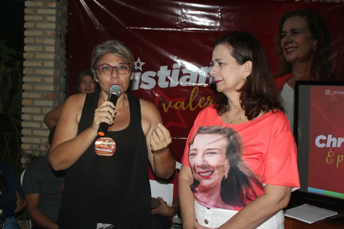 Christianne13pt's tweet photo. 📣 DIÁLOGO COM CHRISTIANNE - AGENTES COMUNITÁRIOS DE SAÚDE DE SOBRAL
Nosso Comitê Popular recebeu com muita honra e carinho as Agentes Comunitárias de Saúde de Sobral, na noite da quarta-feira (03).
Fotos: Johnny
#christiannecoelho #epravaler #mulhernapolitica #pt #ptceara https://t.co/7bd320P4Gb