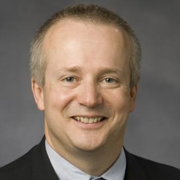 StanfordDeptMed's tweet photo. Congratulations to #StanDOM's @HeartBobH, who is the recipient of @American_Heart's 2022 CLCD Distinguished Achievement Award! We can't wait for the awards presentation at November's #AHAScientificSessions! https://t.co/9jyFqRX7Qg