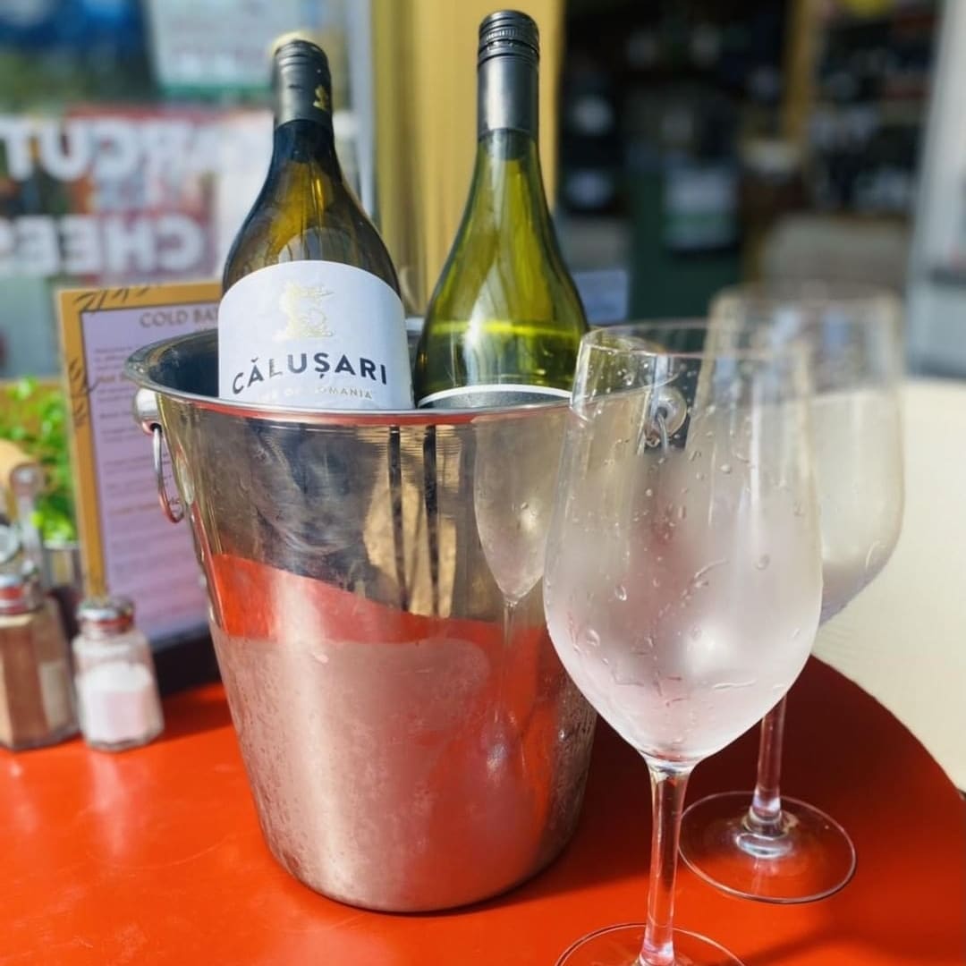 Call in tonight or tomorrow to book your place on Friday evening's wine tasting event.
Ticket price is £30. Taste your way through 4 white wines (inc. one sparkling), accompanied by a grazing platter of delicious foods.