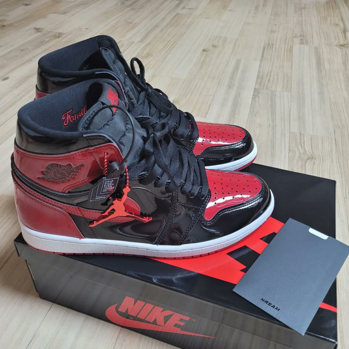 dp292513's tweet photo. 나의 세번째 조던
Air Jordan 1 OG parent bred
드디어 조던1 bred 를 나도 갖게 되었다 ㅎㅎ
나의 조던들아, 그리고 앞으로 얻게 될 조던들아
우리 오래오래 함께 가자~💕 https://t.co/9T0S1Ljycq