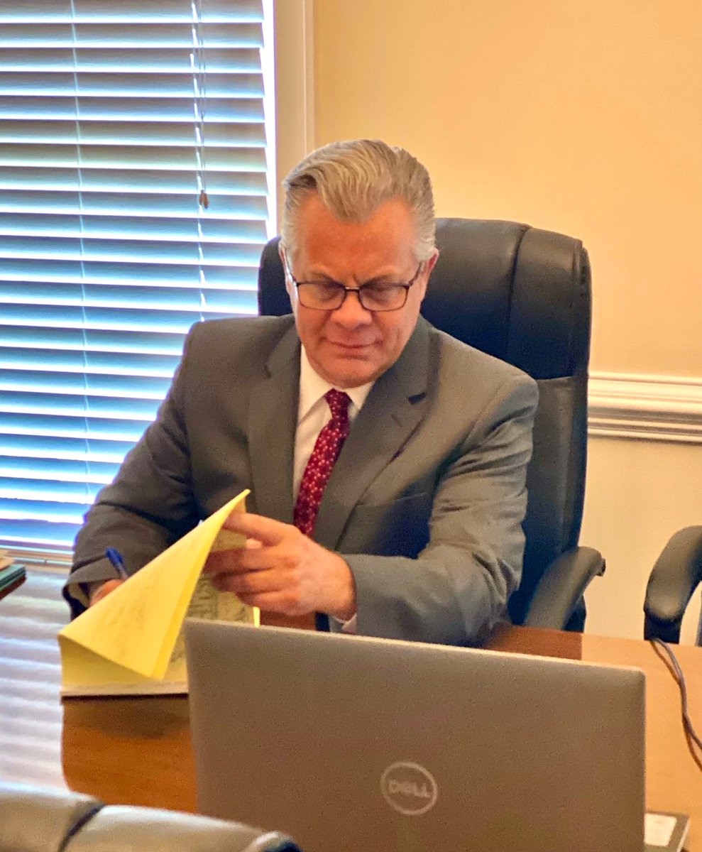DerekHaysLaw's tweet photo. On the calendar today: Zoom Depositions. 
.
.
.
#depositions #personalinjurylawyer #personalinjuryattorney #lawyer #legal #lawfirm #attorney #personalinjury #depo #zoom #insurance #adjusters #lawyers #lawfirms #client #injury #georgialawyer #lawrenceville #georgia https://t.co/7LpaDNSvOw