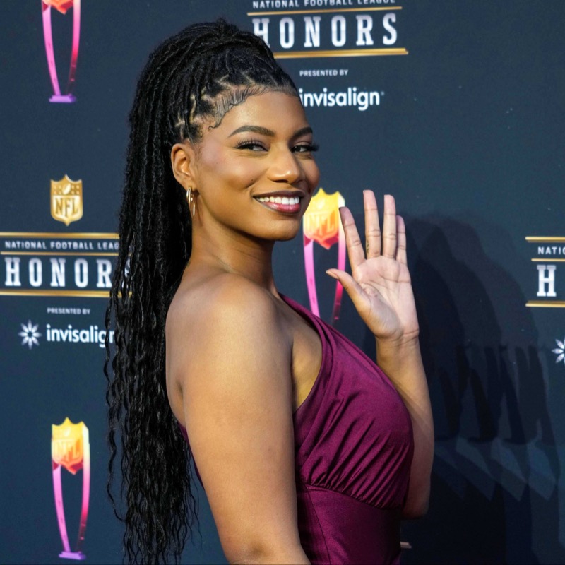 FOS's tweet photo. BREAKING: Amazon has hired Taylor Rooks as a Thursday Night Football feature reporter.

@MMcCarthyREV's story on @TaylorRooks ⤵️