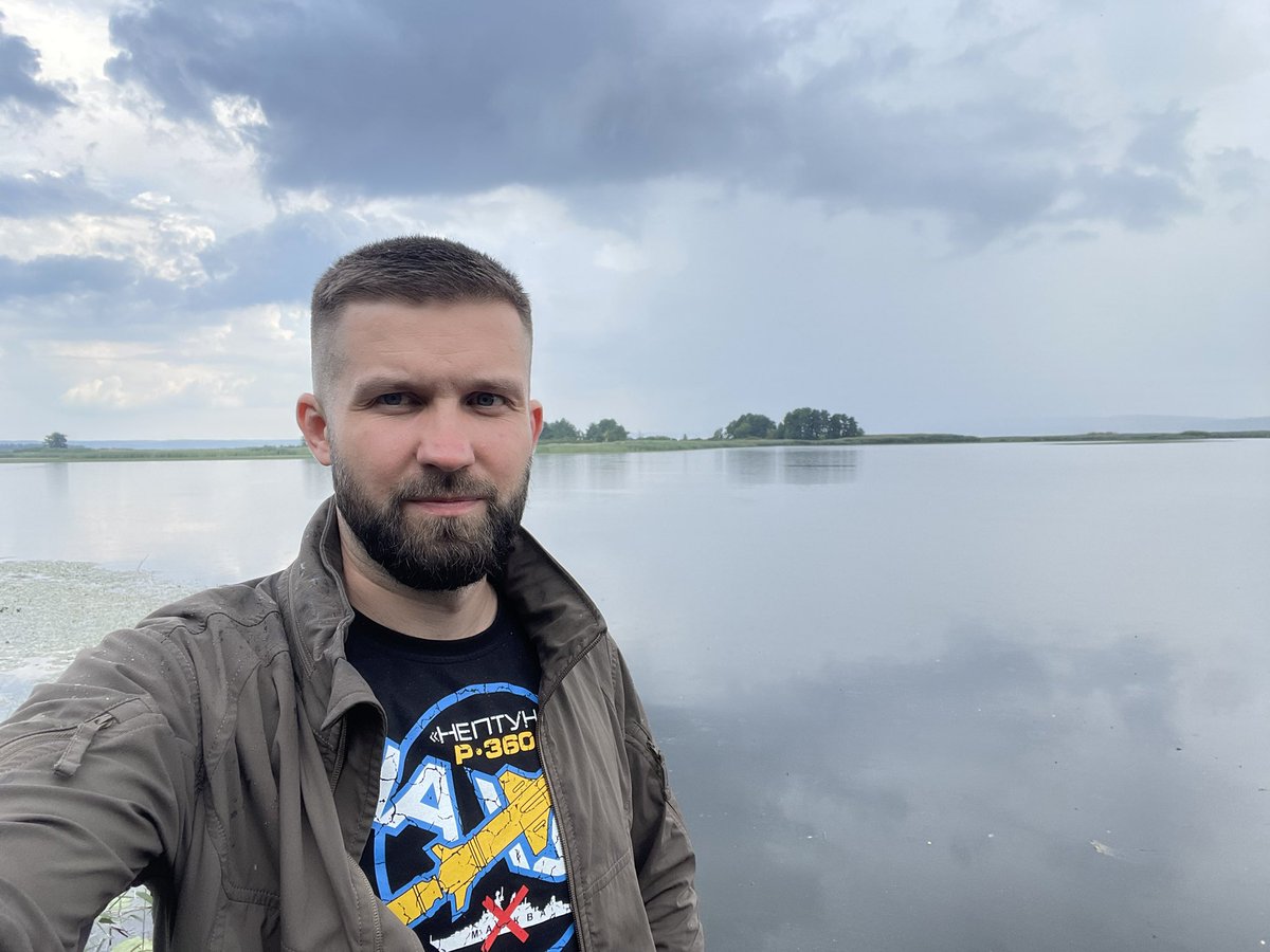 Приїхали на полігон і що я вам скажу. Тут жити можна в таких умовах. 
Всіх обнімаю, бережіть себе!