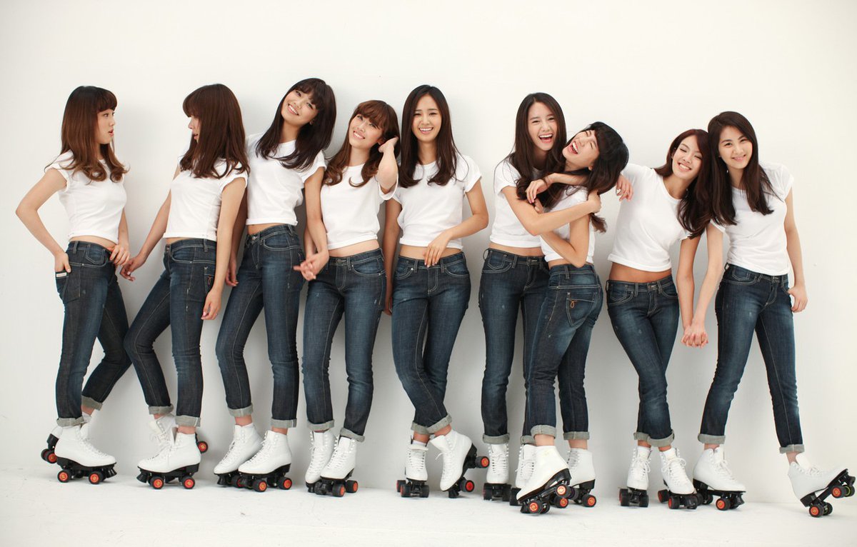 ShadySNSD's tweet photo. 2009 ➡️➡️➡️➡️ 2022

15 years with the biggest girlgroup South Korea has ever known, happy anniversary to our talented, kind and beautiful queens @GirlsGeneration 💗

#GirlsGeneration #소녀시대
#HAPPYGGDAY
#GG4EVA https://t.co/qmHTLXbewB