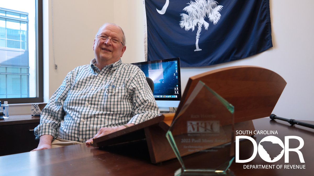 theSCDOR's tweet photo. We're proud of longtime senior administrator Rick Handel, who yesterday was presented with the Multistate Tax Commission's Paull Mines Award for Outstanding Contributions to State Tax Jurisprudence.
Rick has been a part of #teamSCDOR since 1989 and currently teaches at @UofSCLaw https://t.co/j1BnbDBcT2
