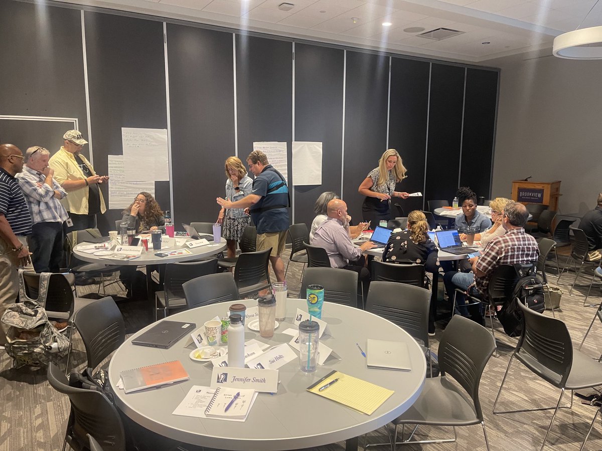 John groenke tweet media