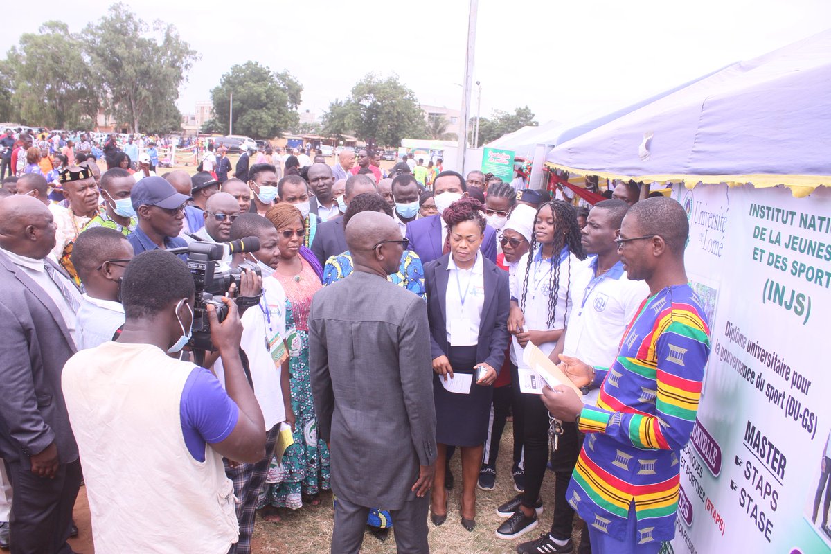 Médecin Lnt-col Lidi BESSI KAMA tweet media