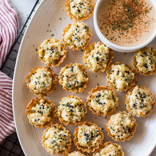 Tastiest little shrimp toast cups ever! Give 'em a go folks! You won't be disappointed!
RECIPE: thebeachhousekitchen.com/crispy-cajun-s…