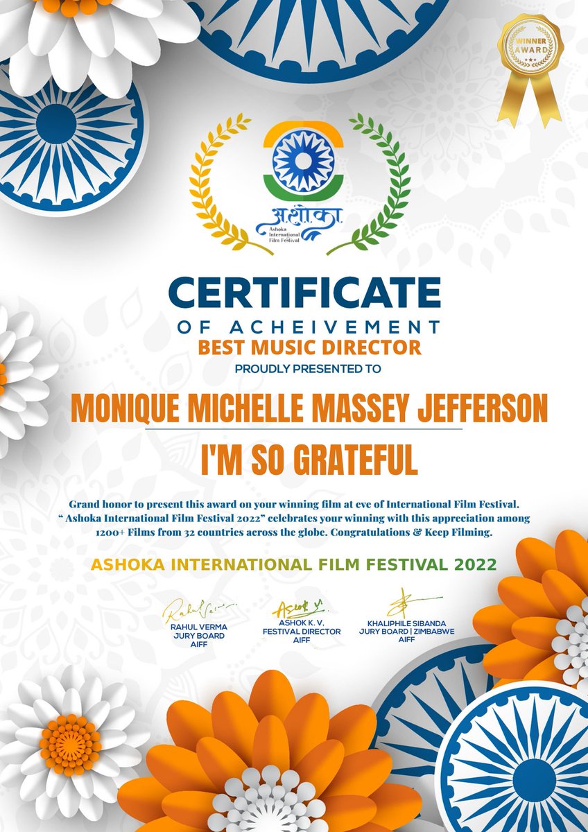 moje98's tweet image. 