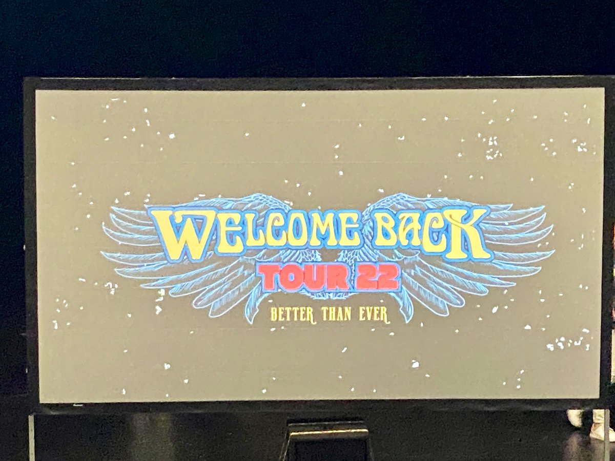 TraceyLHoover's tweet photo. ‘Better Than Ever- Together” — Had a chance to kick off the year with great energy, a great place, and great people! Hey 2022-2023 school year, we are ready for you! #cmcss #cmcssinfo #cmcsstech https://t.co/o5KekZqLmQ