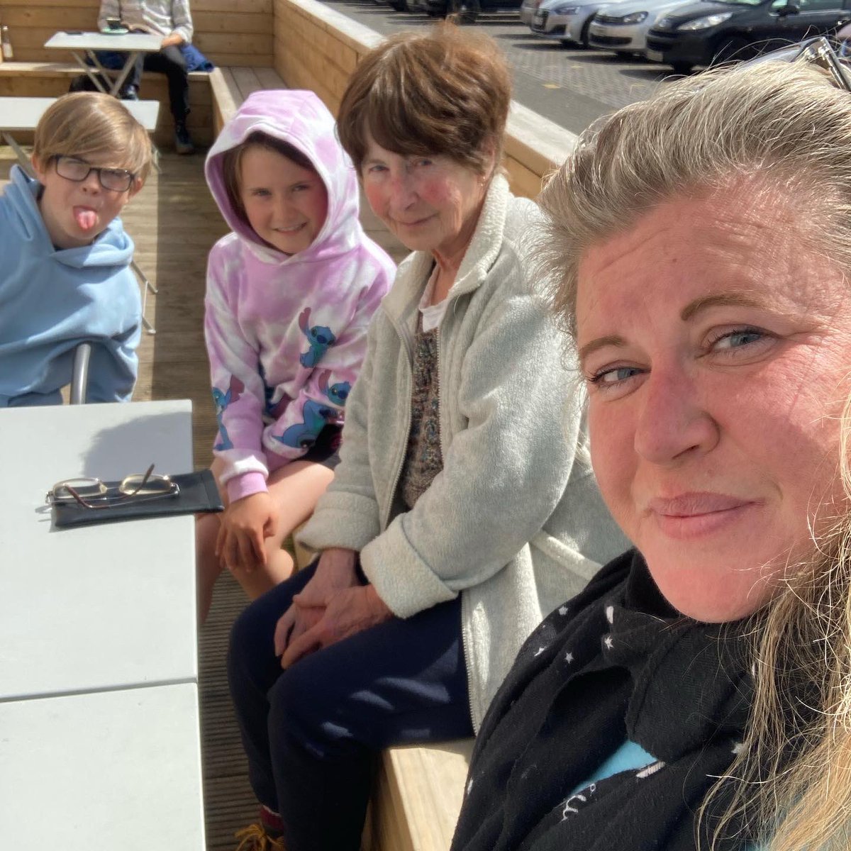 Lunch <a href="/SweetBeatSligo/">SweetBeatSligo</a> today in the sunshine ☺️😋
#cafe #vegetarian #vegan #salad #toastie #coffee #sweettreat #familytime #vitamind #lunch #sligo #eatlocal #supportlocal