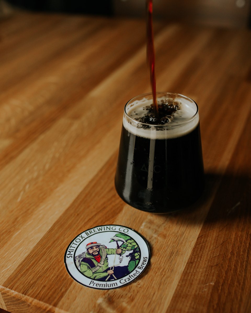 🖤 Vanilla Porter collab w/<a href="/Smittoxbrewing/">Big Smittox!</a>! 

For the dark beer fans, we've got a special treat that's available now - both on draft AND in cans for carryout. 

(cont'd)