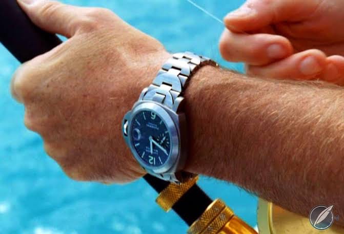 PuristSPro's tweet image. Modem Burner: The Many Watches of Pierce Brosnan
tinyurl.com/2c85etm4
#HorologicalMeandering
#Speake-Marin