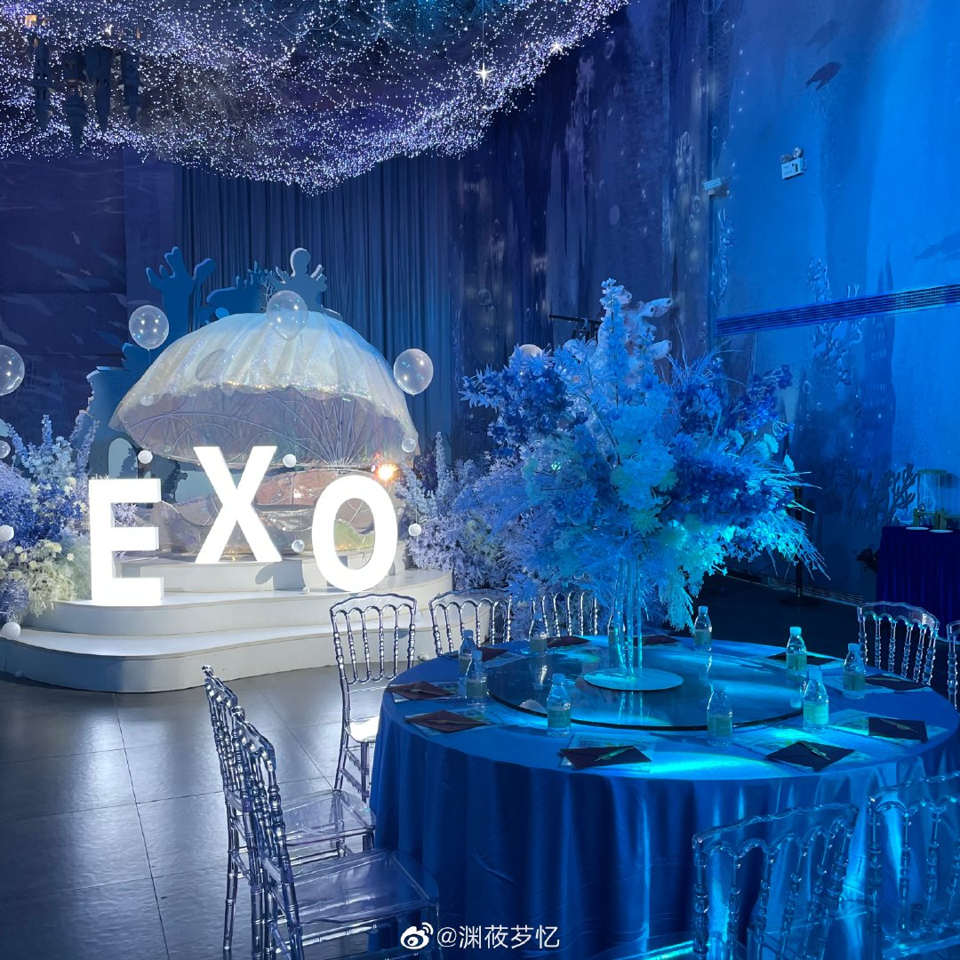 kyuchanvr's tweet photo. PROJECT DARI EXO BAR KEREN BANGET WOIII 😭😭 L1485 FOR LIFE 

We Are One, EXO SARANGHAJA 

#HappyEXOLDay #EXOLoveTurns8
#8finityWithEXOLove #weareoneEXO https://t.co/4St3I3cgFH