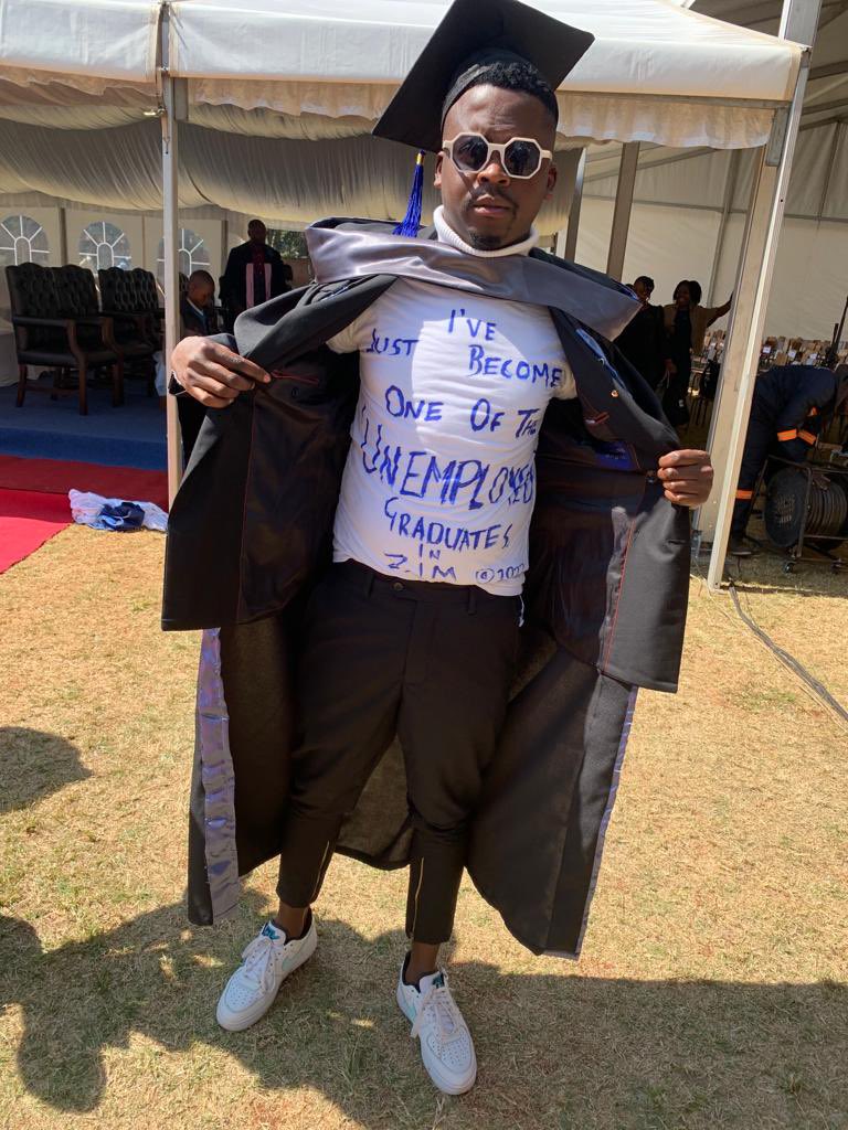 Student leader @moyor65 just graduated as shown in the first picture . Where to ?is his displeasure as shown in the 2nd picture . We can’t have poor manufactured by the ZanuPF criminal enterprise . Young people shape up & register to vote . #RegisterToVoteZW