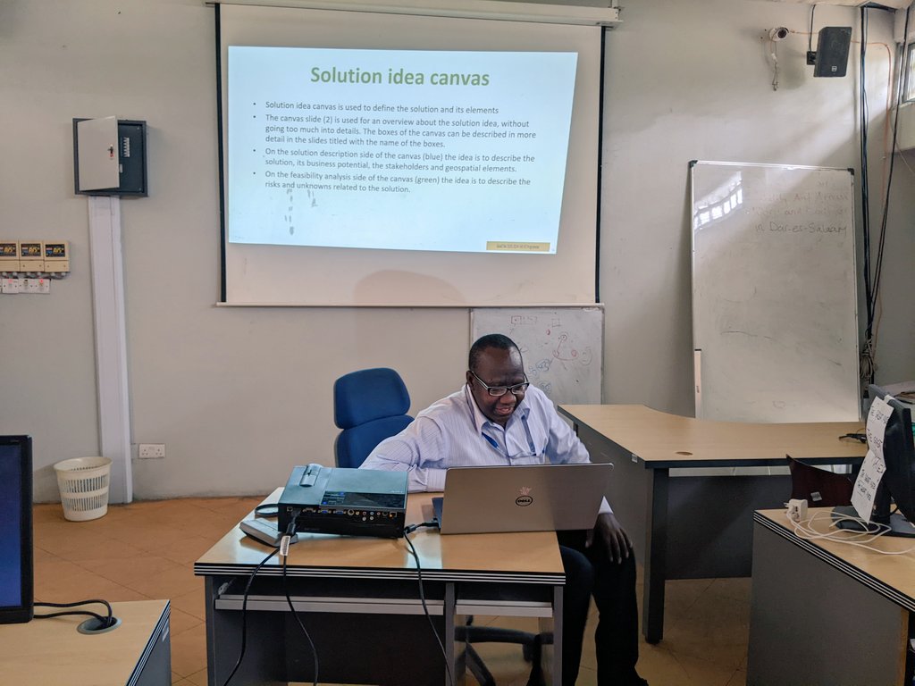 TukupalaMwalyo1's tweet photo. Today the #MCL students at @coict_udsm are generating several solution ideas on how to solve their actionable problems which take inspiration from the knowledge they learned from three previous days, solution and expo tool #geoict4e https://t.co/GzyiWCwlpt
