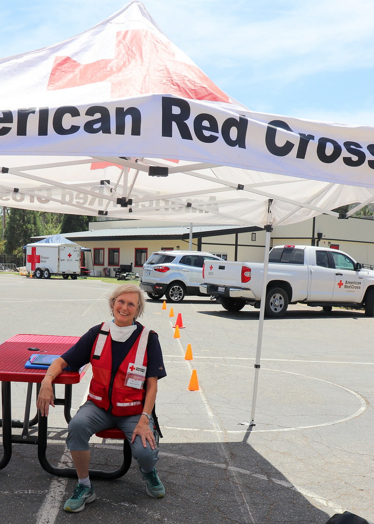 Red Cross Northern California Coastal Region (@redcrossnorcal) on Twitter photo Sunnyvale resident and <a href="/RedCross/">American Red Cross</a> nurse Barbara Pease is one of a dozen local volunteers who have deployed to Mariposa County to help with the #OakFire response. Thank you for all you do, Barbara🙌 - you're the mission in action! Sunnyvale resident and <a href="/RedCross/">American Red Cross</a> nurse Barbara Pease is one of a dozen local volunteers who have deployed to Mariposa County to help with the #OakFire response. Thank you for all you do, Barbara🙌 - you're the mission in action!