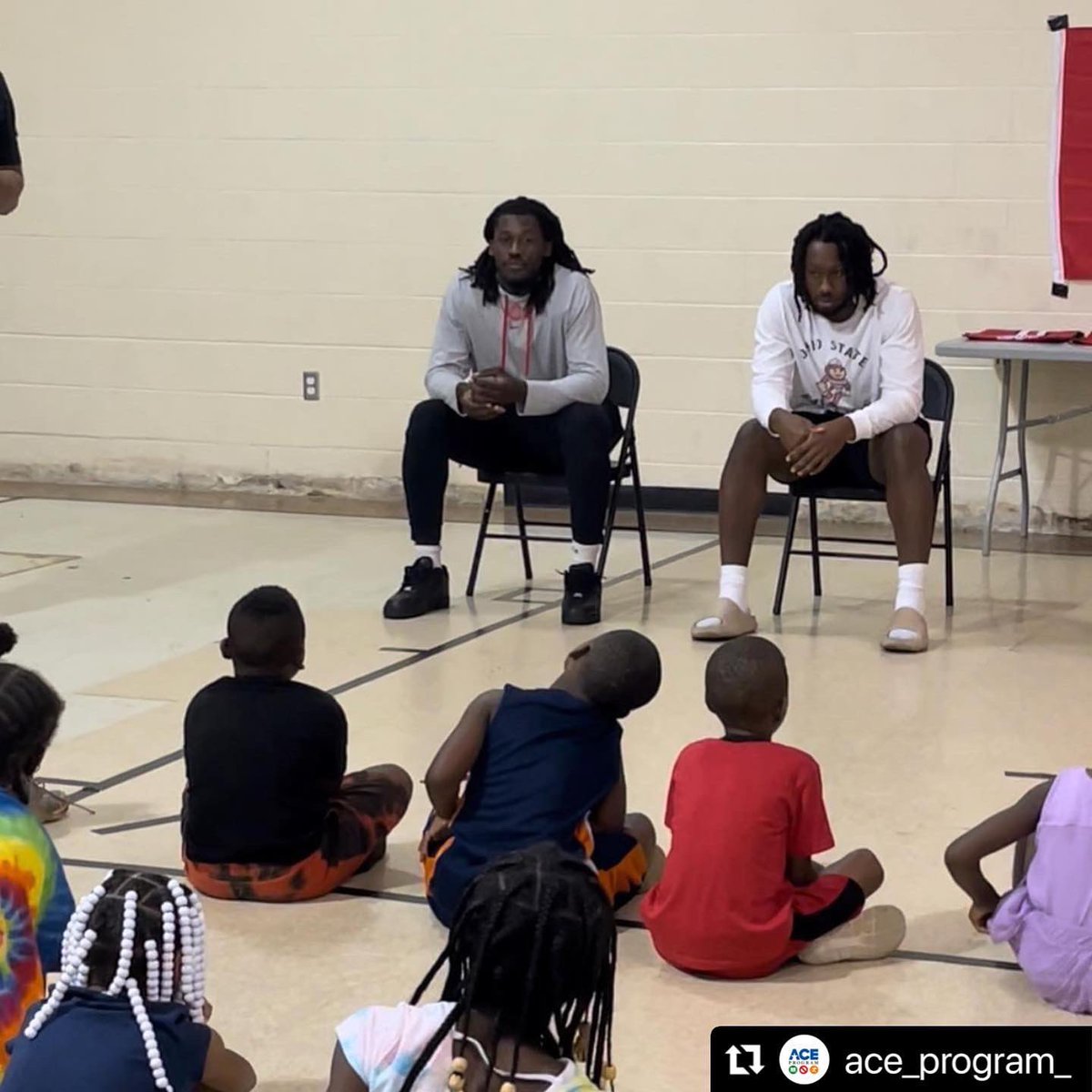 ACE_Program_'s tweet photo. We would like to thank @iamzedkey @Bruce2T_  @isaac13 @bricepsensa @OhioStateHoops for making our “Buckeye Day” at Summer Camp official!! Your advice on Leadership, Sacrifice &amp; Social Awareness hit home for the campers! 💎 https://t.co/ulFz76MPDw