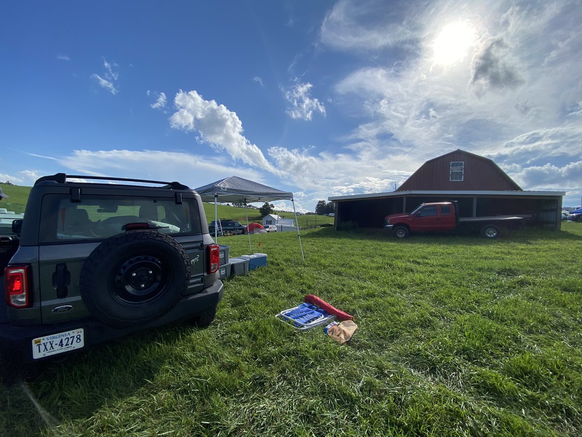 wolf of y’all street tweet media