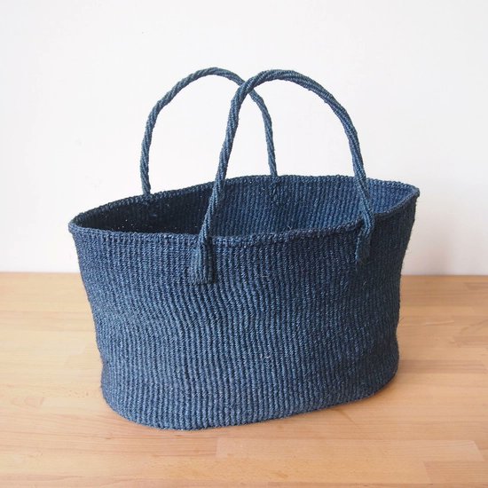 Loving this great carry all I found at Parterre Gardens Shop #atthedistillery #SherwoodDistillery #TheDistilleryCollective