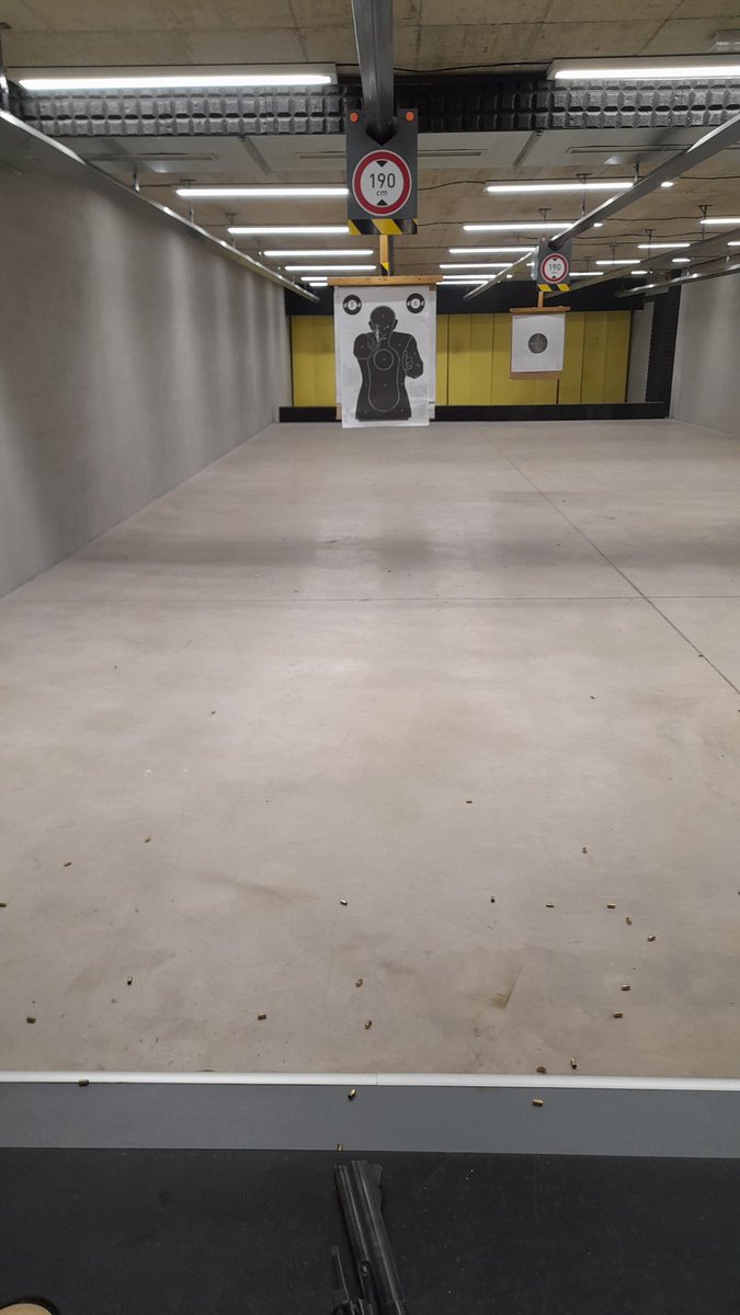 JanSuch6's tweet photo. GunCentrum
Gunsport #guncentrum #smithandwesson #22lr #22flobert https://t.co/gdWT5ngItr