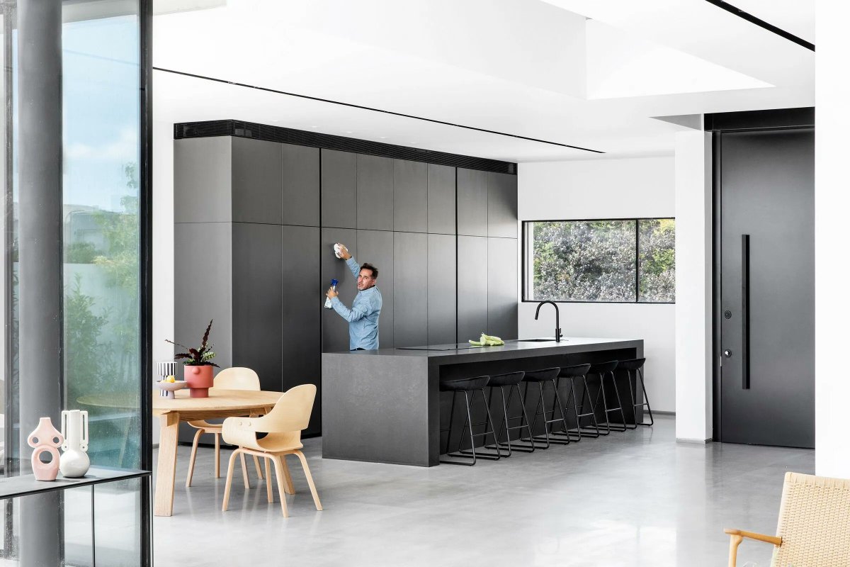 BD Barcelona Design <a href="/bdbarcelona/">BD Barcelona Design</a> Showtime Nude chair specified by Raz Melamed   for the X6 – Two In One, Houses
bit.ly/3OVG1Pk