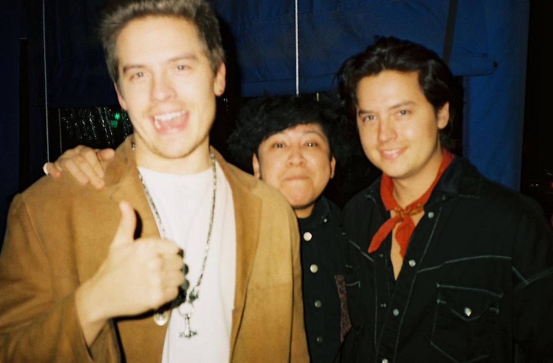 Cole Sprouse Brasil tweet media