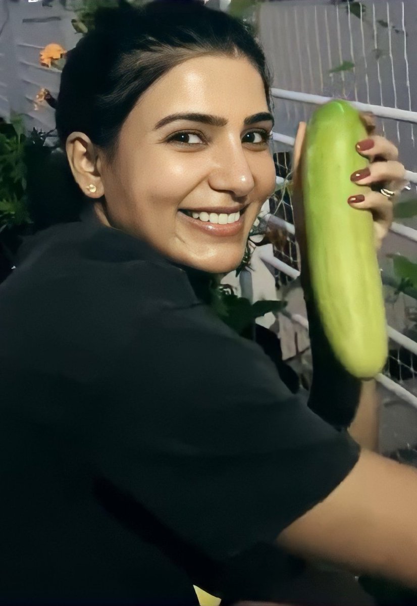 KollyCensor's tweet photo. . Samantha https://t.co/EbwdivLUqS
