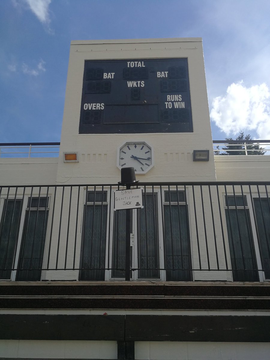 hannahchelseafc's tweet photo. Challenge day 6   sports field....  took a walk down to the sports field today temperature at 22°c very warm with hardly any clouds in the sky 🎩🎩 #Annelisterpowerwalk #SaveGentlemanJack #ParamountPlusSaveGentlemanJack #ParamountPlus @paramountplus @HBO @BBCOne https://t.co/V6onsf8wOg