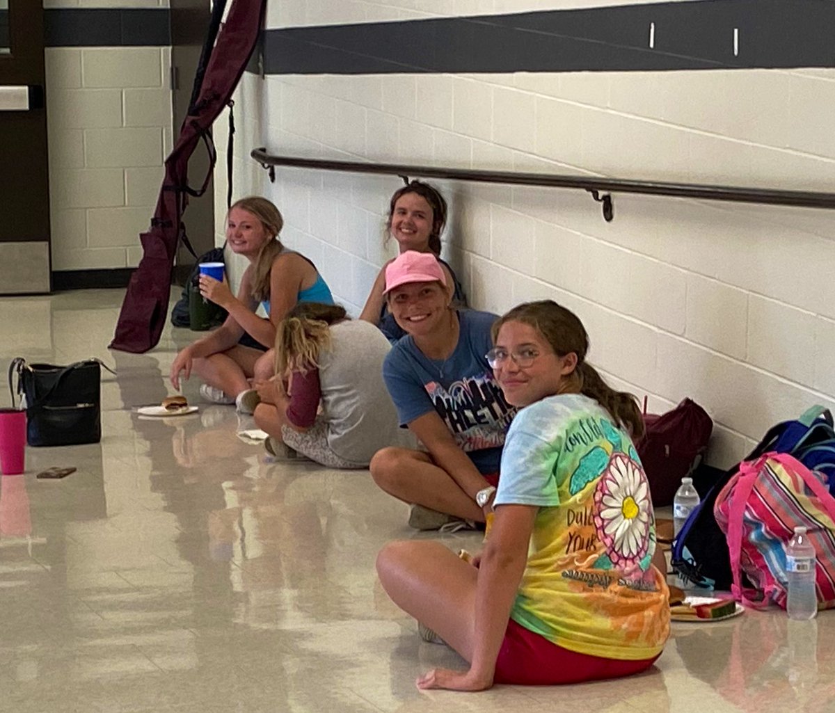 RHSMaroons's tweet photo. Band Camp 2022!!! Taking a break for some lunch!!! Keep up the GREAT work!!! #MAROONSonaMission #VVBA https://t.co/2HzBSt93QM